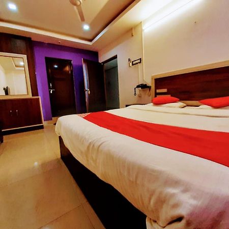 Hotel Vashishta Inn Paderu Екстер'єр фото