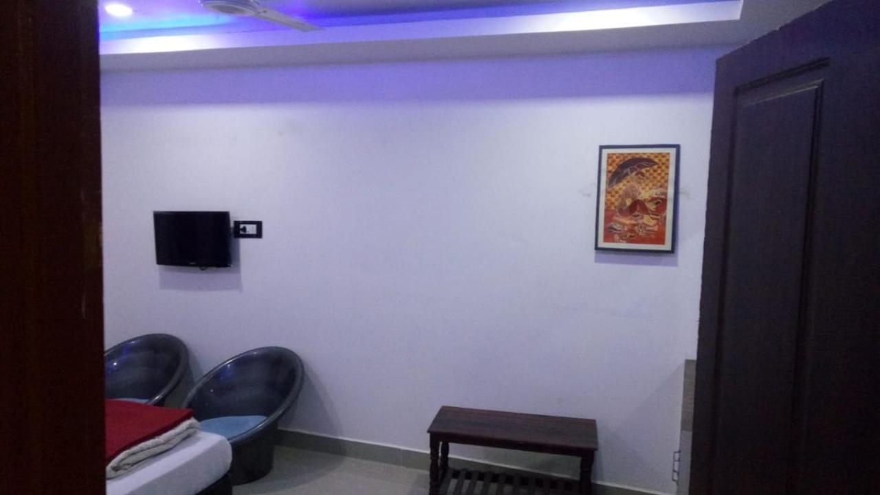 Hotel Vashishta Inn Paderu Екстер'єр фото